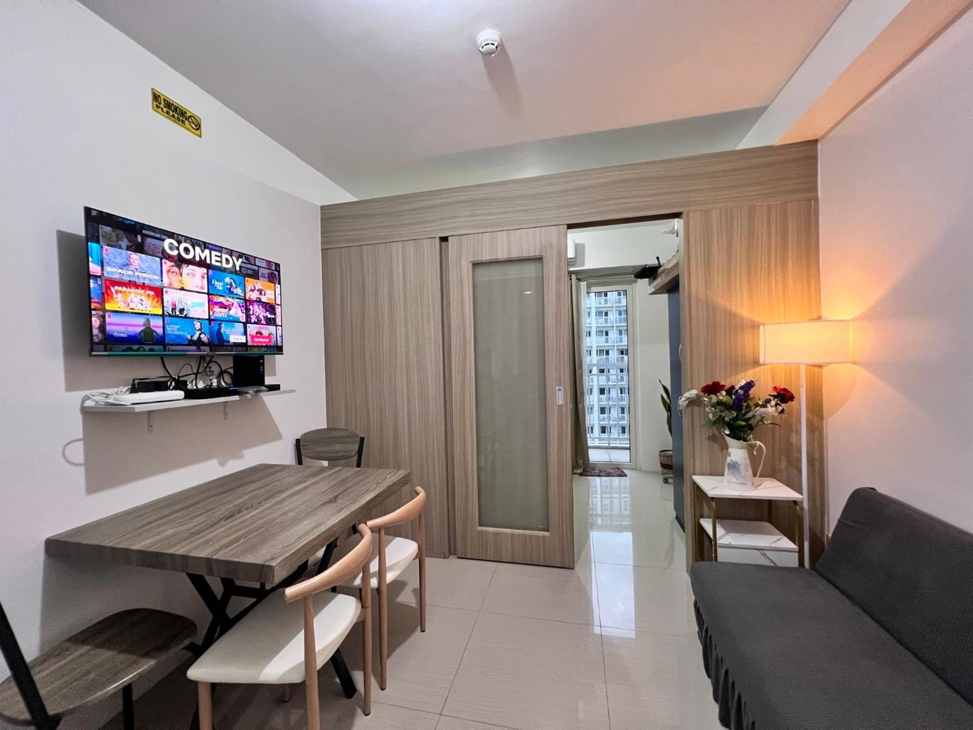 Studio Units At Shore Residences Condo Moa Complex Near Airport Pasay Eksteriør billede