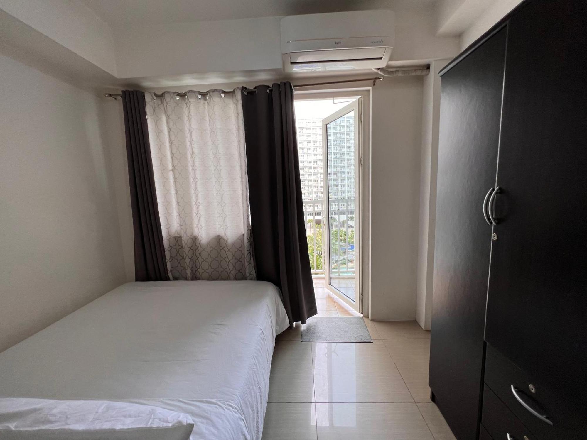 Studio Units At Shore Residences Condo Moa Complex Near Airport Pasay Eksteriør billede